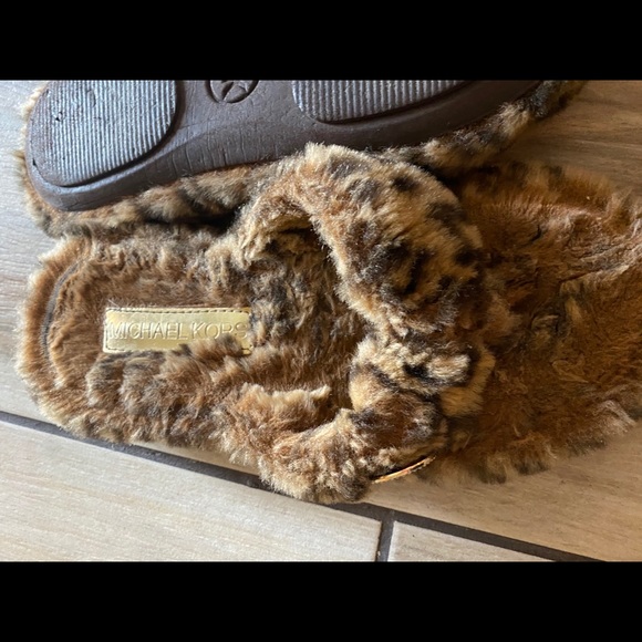 Michael Kors slippers - Picture 2 of 4